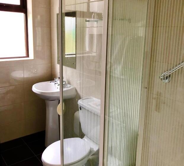Трехместный Номер Комфорт, Derrynane Bay House