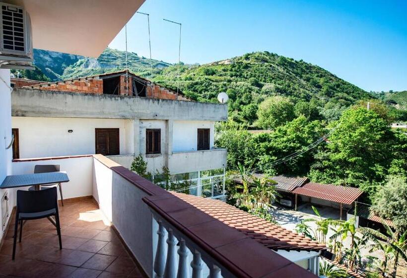 Номер Стандарт Вид на Море с Балконом, B&b Esterita