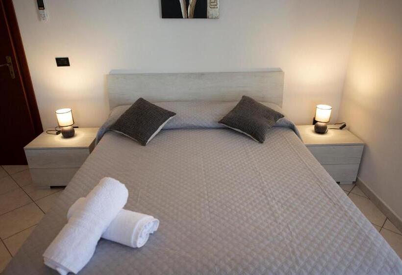 Номер Basic, B&b Esterita
