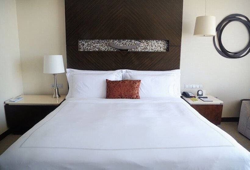 Номер Классика Двуспальная Кровать, Intercontinental Qingdao, An Ihg Hotel   Inside The Olympic Sailing Center