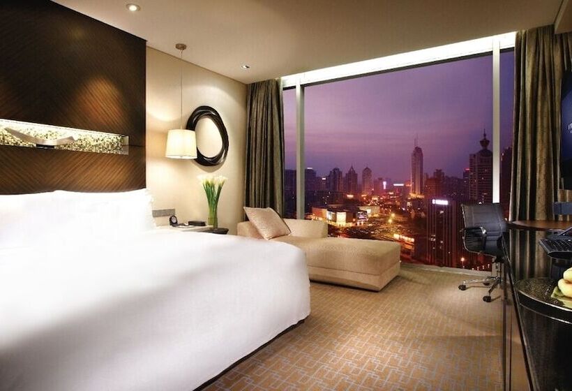Номер Премиум, Intercontinental Qingdao, An Ihg Hotel   Inside The Olympic Sailing Center