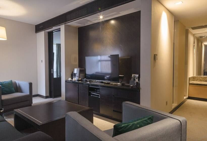 Полулюкс Вид на Город, Intercontinental Qingdao, An Ihg Hotel   Inside The Olympic Sailing Center