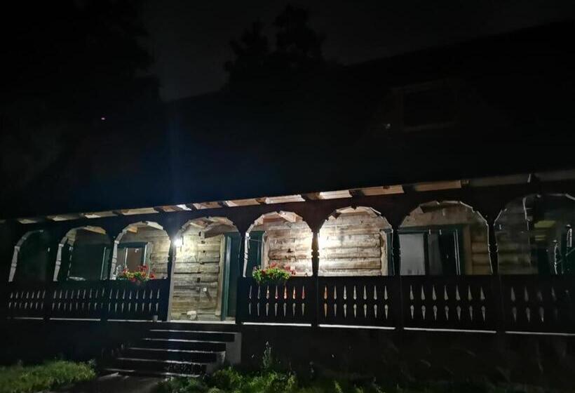 스탠다드 룸, Cununa Văilor