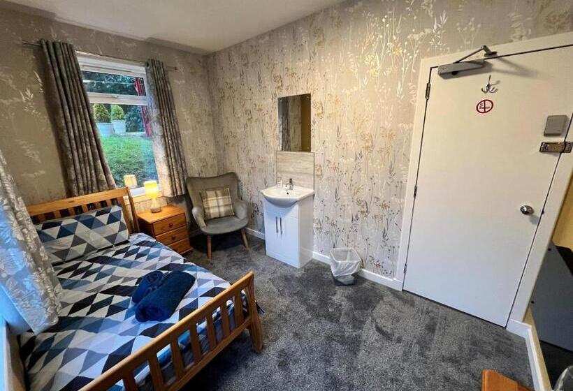 اتاق استاندارد یک تخته با سرویس بهداشتی مشترک, Rossal House Apartments, Inverness, Highlands