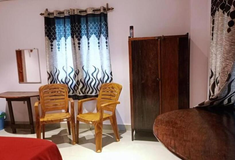 이코노미 룸, The Leisure Home Stay