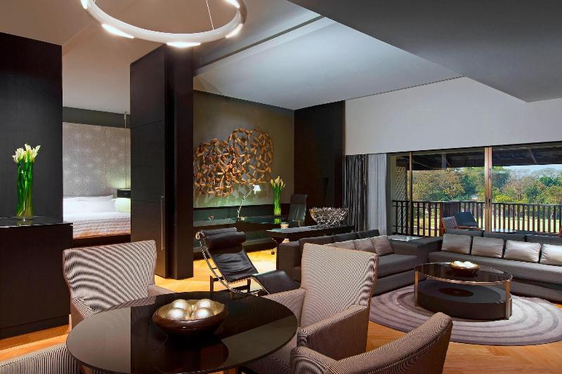 Люкс Кровать Кинг, Le Meridien Chiang Rai Resort, Thailand