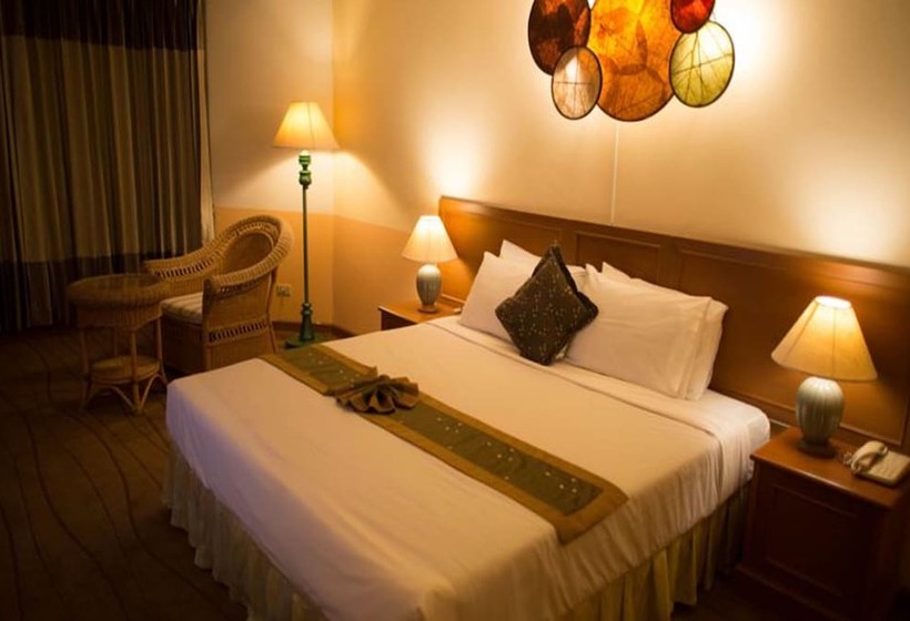 Номер Deluxe, Phayao Gateway