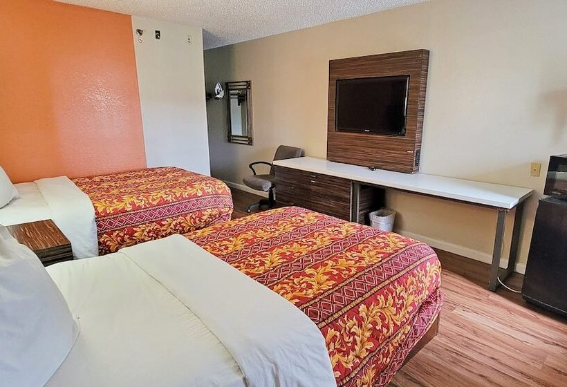 Люкс, Studios & Suites 4 Less Charlotte