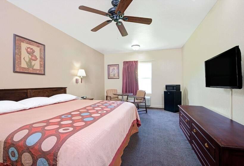 장애인을 위한 스탠다드 룸, Super 8 By Wyndham St. Louis Airport