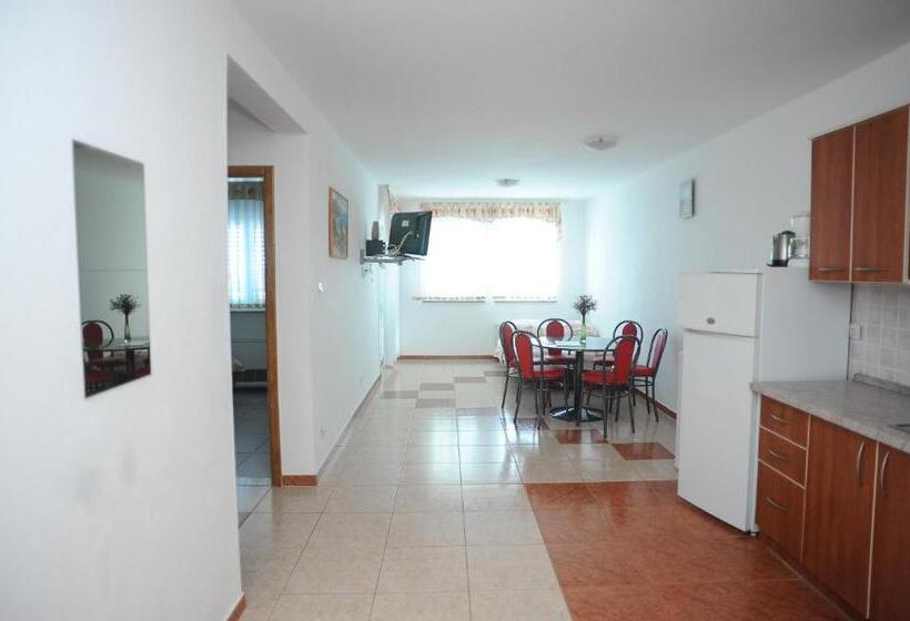 침실 2개 바다 전망 아파트, Apartmani Vila Caska