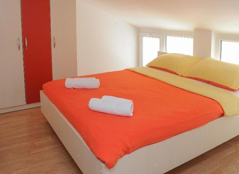 2침실 듀플렉스 아파트, Apartmani Vila Caska