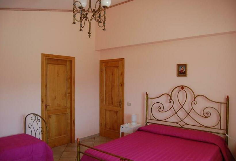 Номер Стандарт Трехместный, Cinisi 89 B&b