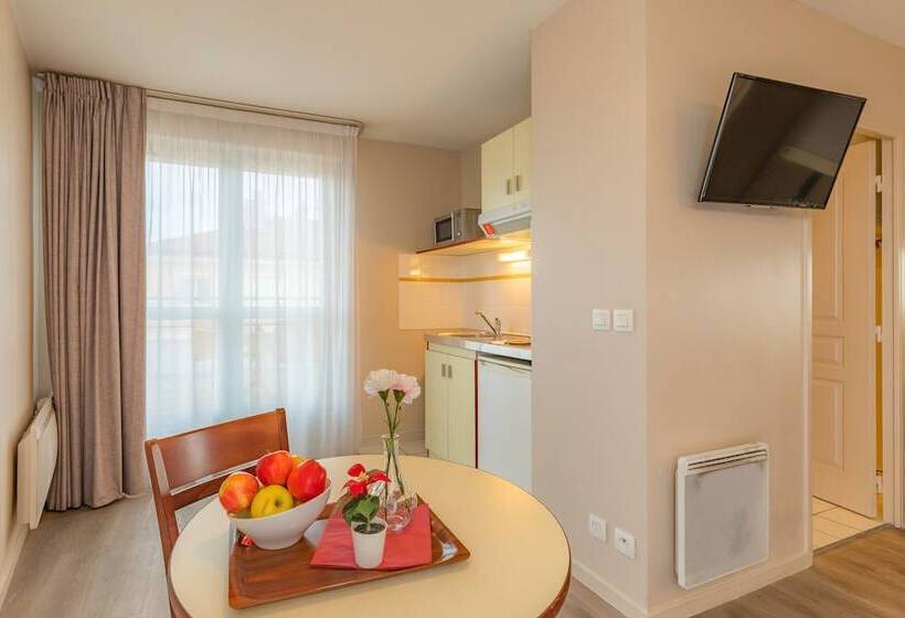 Студия Стандарт, Appart City Classic Lyon Villeurbanne
