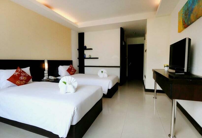 Quarto Deluxe, Baron Beach