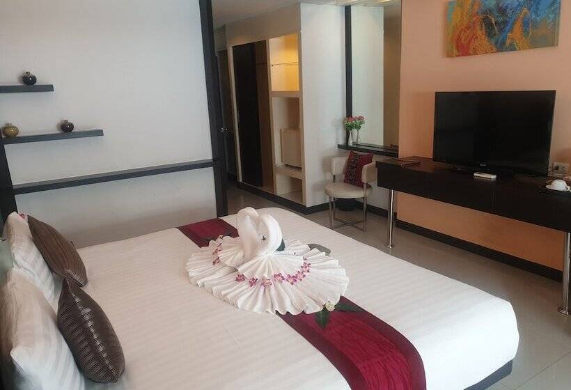 Quarto Deluxe, Baron Beach