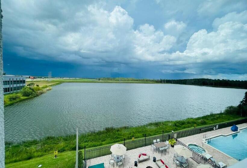 キングサイズベッドのスタンダードルーム, Crowne Plaza Ft Myers Gulf Coast, An Ihg