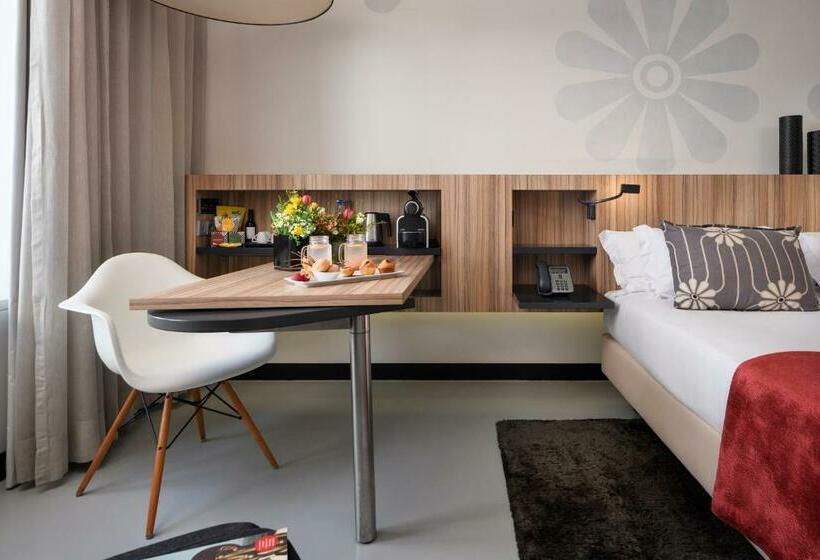 Quarto superior, Inspira Liberdade Boutique