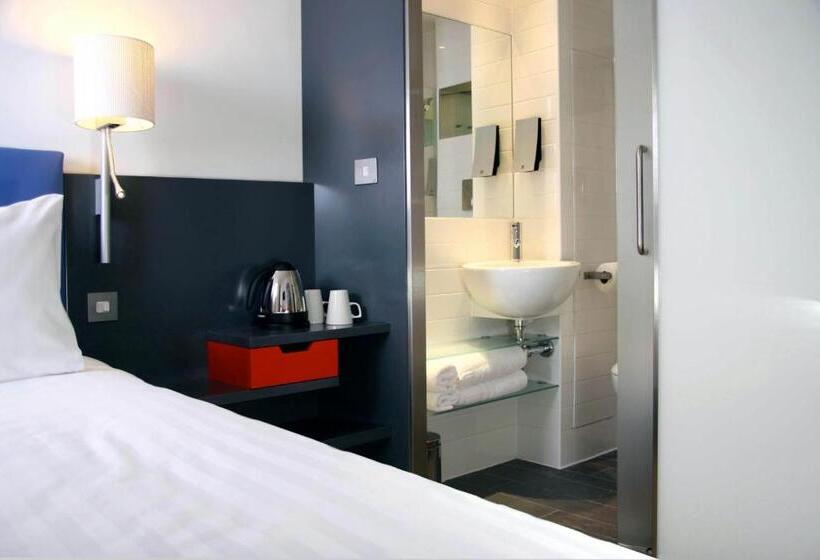 高级大房间, Sleeperz Hotel Cardiff