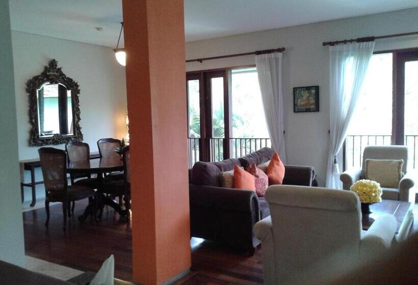 Вилла 3 Спальни с Бассейном, Anahata Villas And Spa Resort