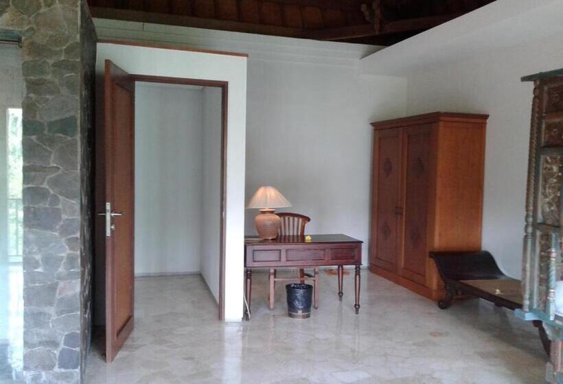 Вилла 3 Спальни с Бассейном, Anahata Villas And Spa Resort