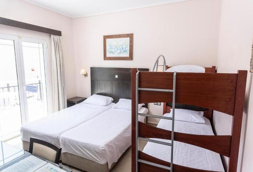 Семейный Номер, Hanioti Grandotel