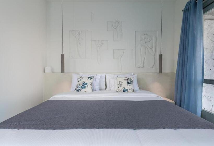 Люкс с Бассейном, Andronis Luxury Suites