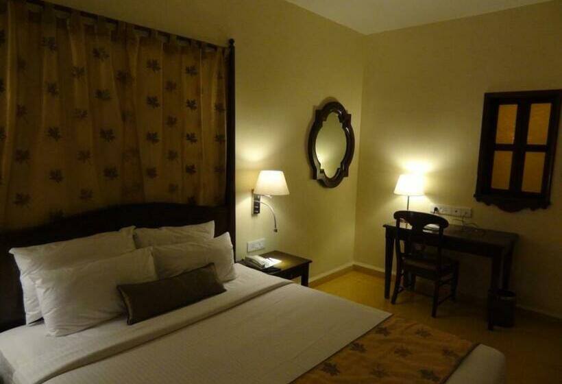 高级大房间, The Crown Goa