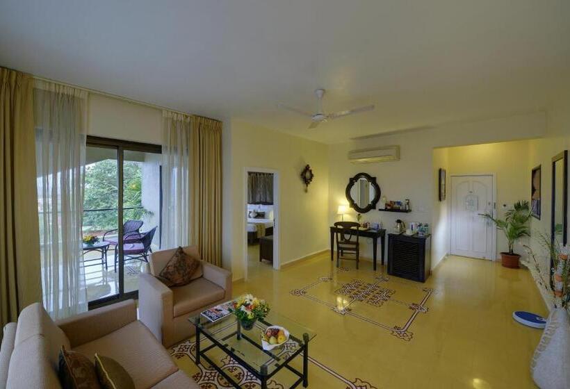带阳台套房, The Crown Goa