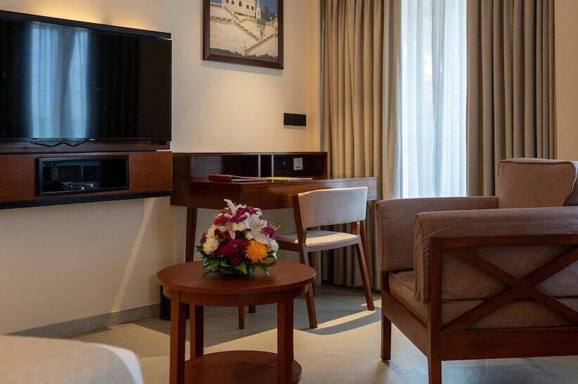 高级客房, The Crown Goa