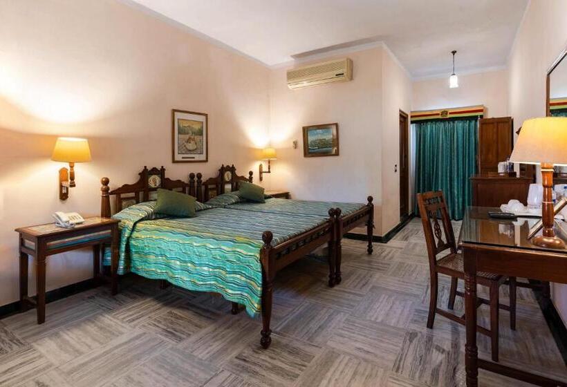 اتاق لوکس, Karni Bhawan Heritage Hotel Jodhpur