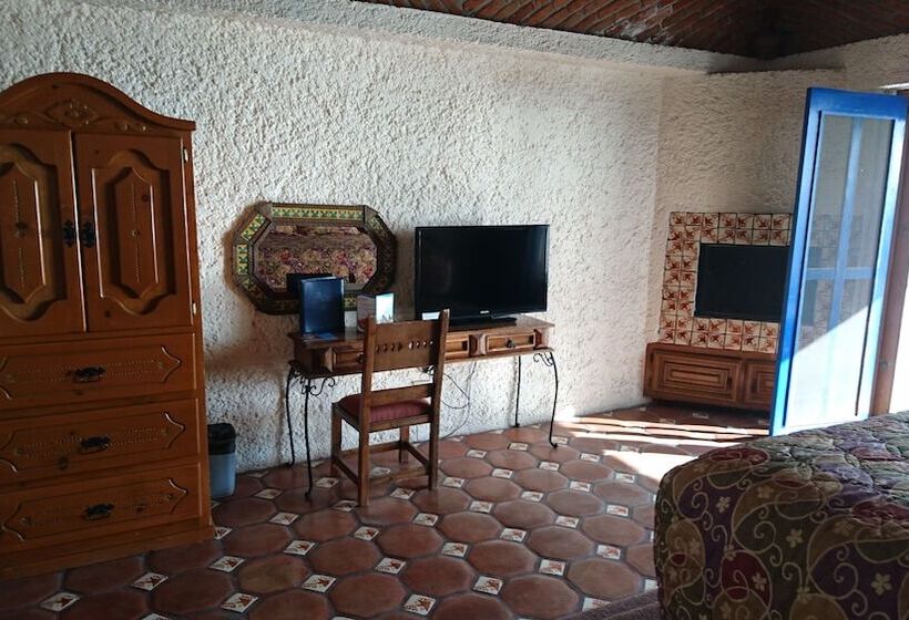 オーシャンビュースイート, Las Rocas Resort And Spa