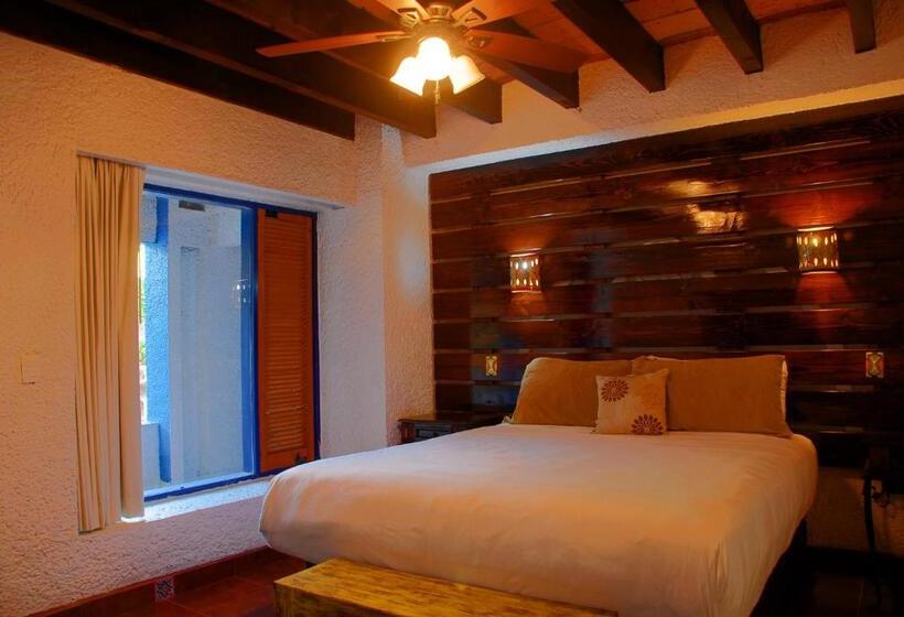 オーシャンビュースーペリアースイート, Las Rocas Resort And Spa