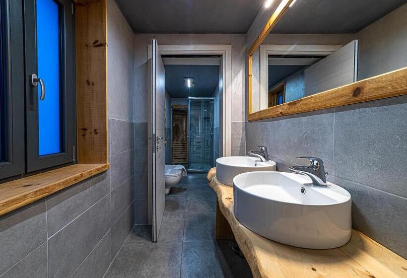 اتاق راحتی سه تخته, Chalet Margoni