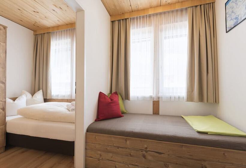 Семейный Номер, Gabl By Alpeffect Hotels