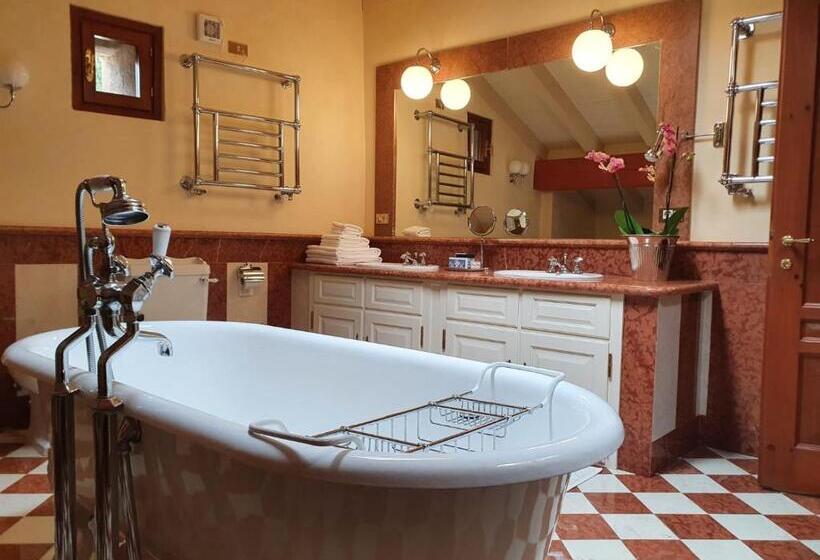Люкс Комфорт, Resort Locanda San Verolo Boutique