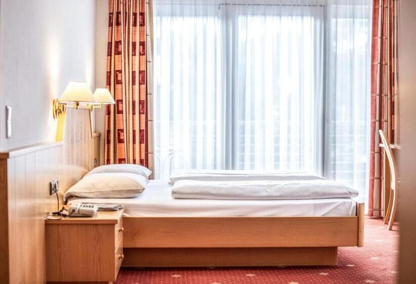 Четырехместный Номер Стандарт, Mondschein