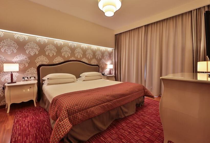 小型套房, Unahotels Expo Fiera Milano