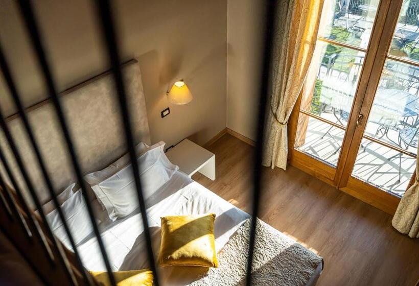 اتاق خانوادگی با چشم‌انداز باغ, Villa Maria Au Lac   Estella Hotels Italia