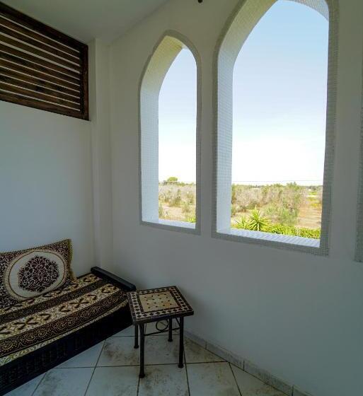 Quarto Estandar com Sacada, Amareclub Baia Dei Turchi Resort   Adults Only
