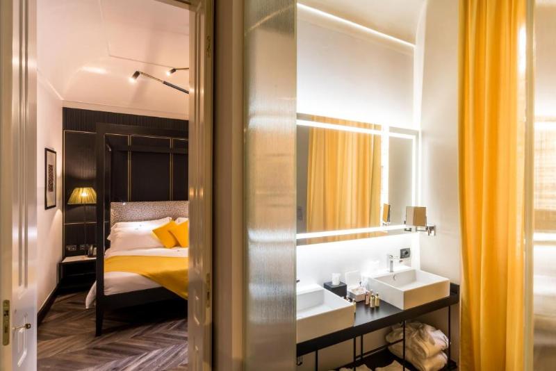 수피리어 룸, Divani Escape