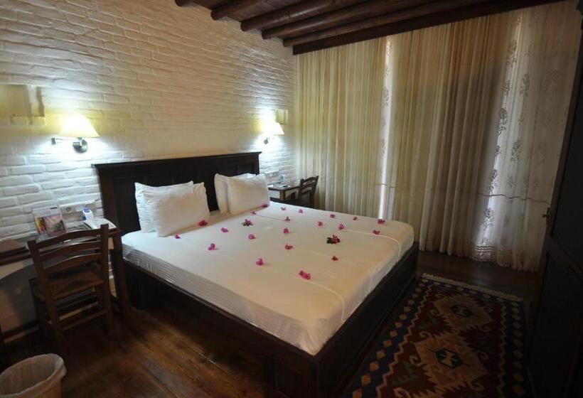 Номер Стандарт Вид на Море, El Vino Hotel & Suites