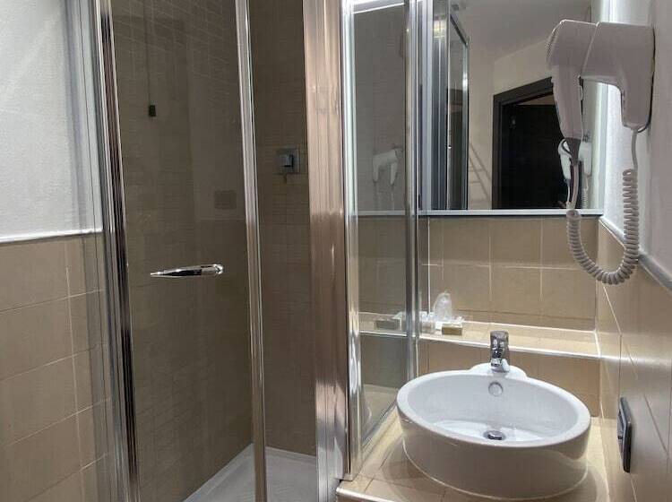 اتاق استاندارد, Hotiday Aparthotel Firenze