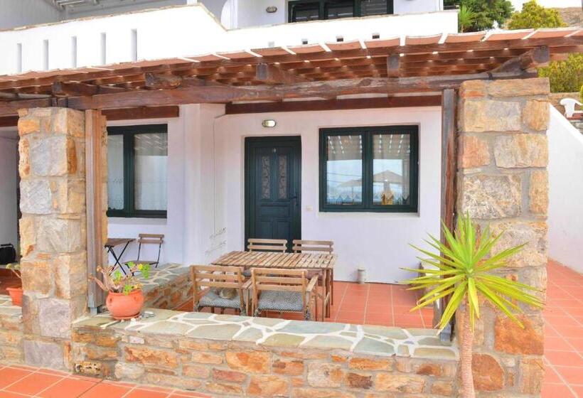 Apartamento 1 Dormitório Vista Piscina, Paradisia Villas