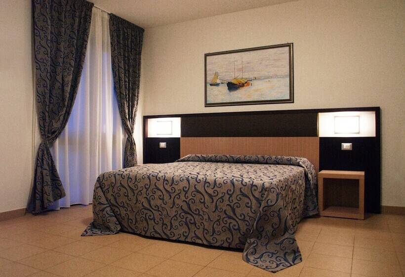 Номер Комфорт, Riva Marina Resort   Cdshotels