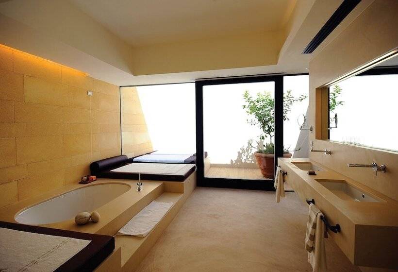 Люкс с Бассейном, Verdura Resort