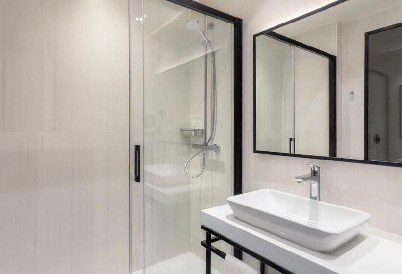 سوئیت جونیور با تراس, Eurostars Guadalquivir