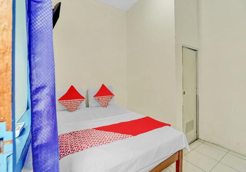 Номер Стандарт, Oyo 90523 Homestay Jenggolo