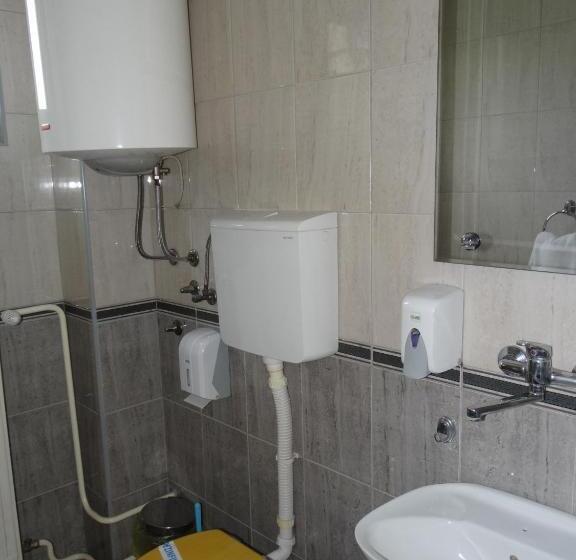 اتاق استاندارد, Naša Tvrđava Guest Accommodation