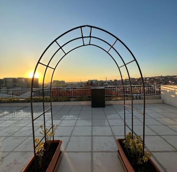 اتاق خانوادگی, Comfort Suites