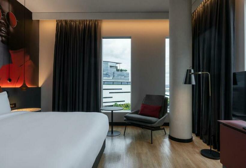 주니어 스위트, Radisson Red Hotel Johannesburg Rosebank